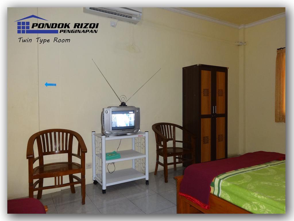 Penginapan Pondok Rizqi Syariah Brebek Habitación foto